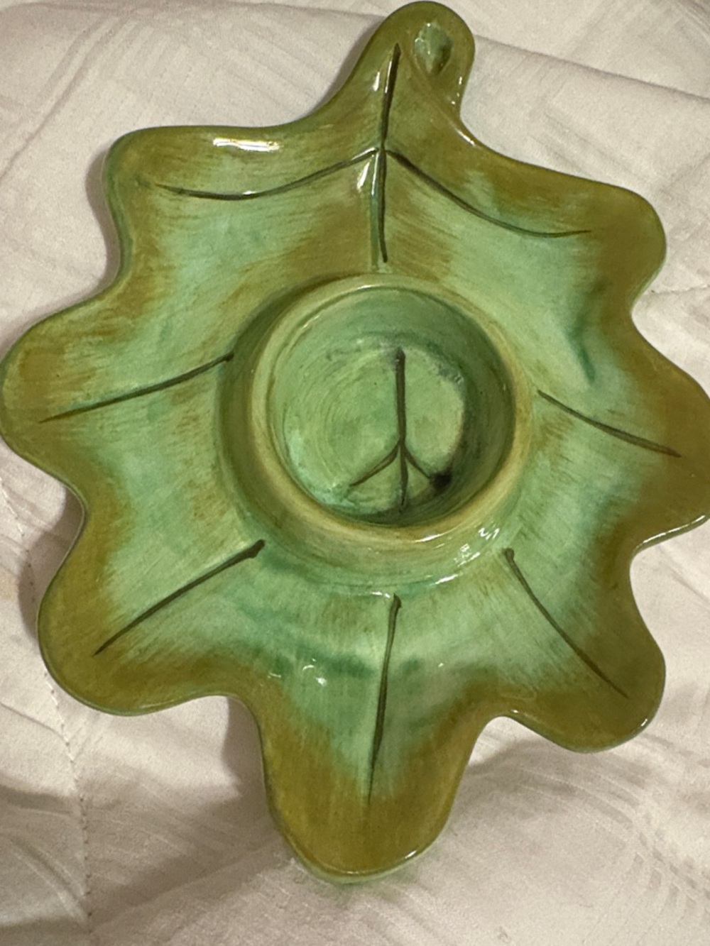 Vintage Green Leaf-Shaped Ceramic Tealight or Votive Holder